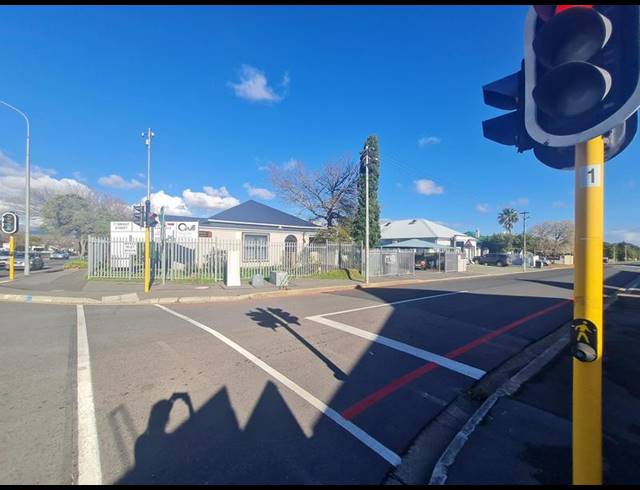 BUSINESS PROPERTY TO RENT IN AUDAS ESTATE